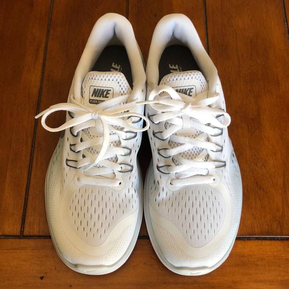 Women’s Nike Flex Run 2017 Size US 8